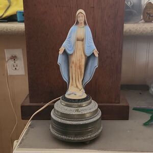 Vintage Mother Mary Light with Music Box